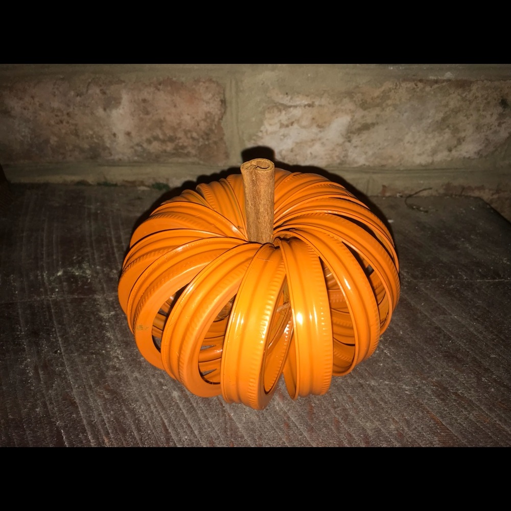 Mason jar pumpkin